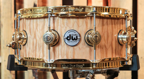 DW Collector's Gloss Lacquer Over Quilted Maple Snare Drum - 5.5x14 - SO#1234297