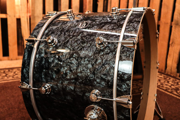 DW Performance Black Diamond Drum Set - 14x22,7x8,8x10,9x12,12x14,14x16,5.5x14