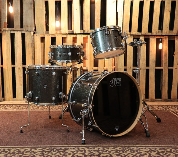 DW Performance Pewter Sparkle Drum Set - 14x22,9x12,14x16,6.5x14