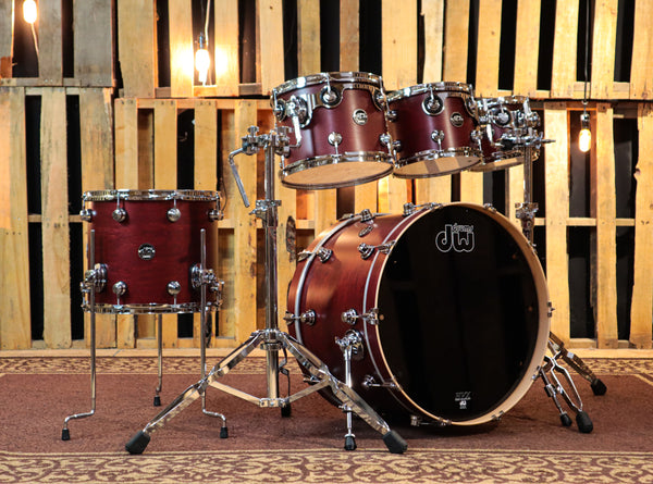 DW Performance Tobacco Stain Drum Set - 14x22,7x8,8x10,9x12,12x14