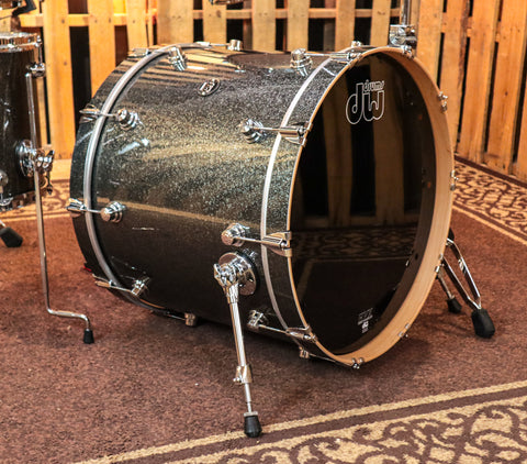 DW Performance Pewter Sparkle Drum Set - 18x22,8x10,9x12,12x14,5.5x14